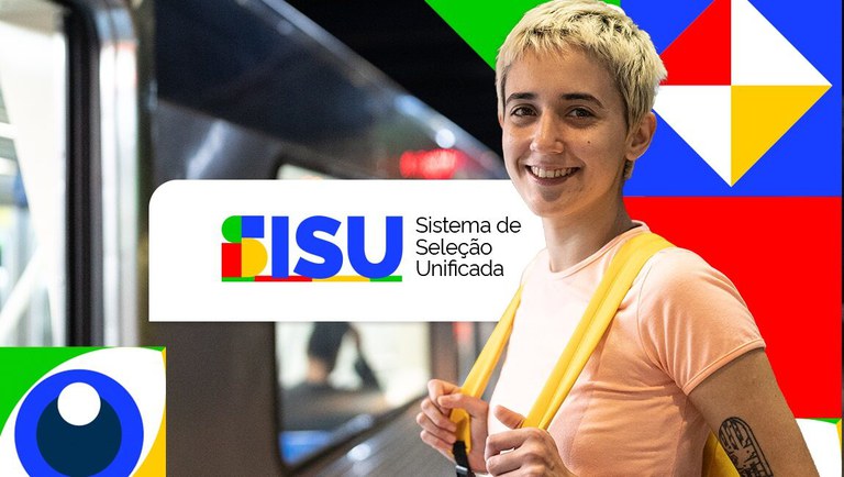 Estudante sorridente com mochila ao lado do logotipo do SISU, destacando o tema inscrições Sisu 2025 e o Sistema de Seleção Unificada.