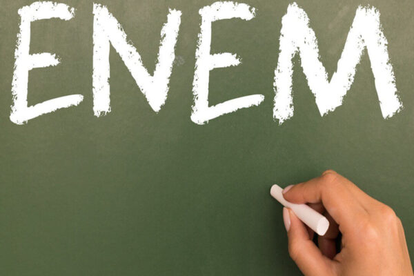 Tudo sobre o Enem, inscrições, provas, como funciona, calendário completo e muito mais.