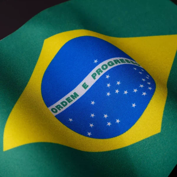 Foto da bandeira do Brasil representando o descobrimento do Brasil no dia 22 de abril